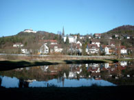 kath. Kirche und Schlo&szlig; &uuml;ber dem M&uuml;hlbachsee